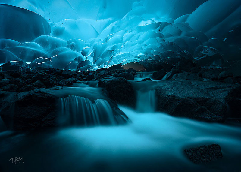 Mendenhall Ice Caves - Αλάσκα 